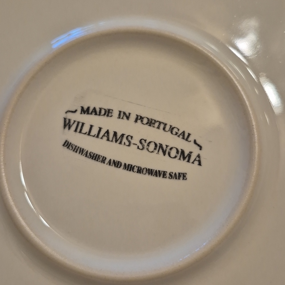William Sonoma Belvedere Cream Dinner Plate 11.5 Inches Ceramic Made In Portugal - Picture 4 of 8